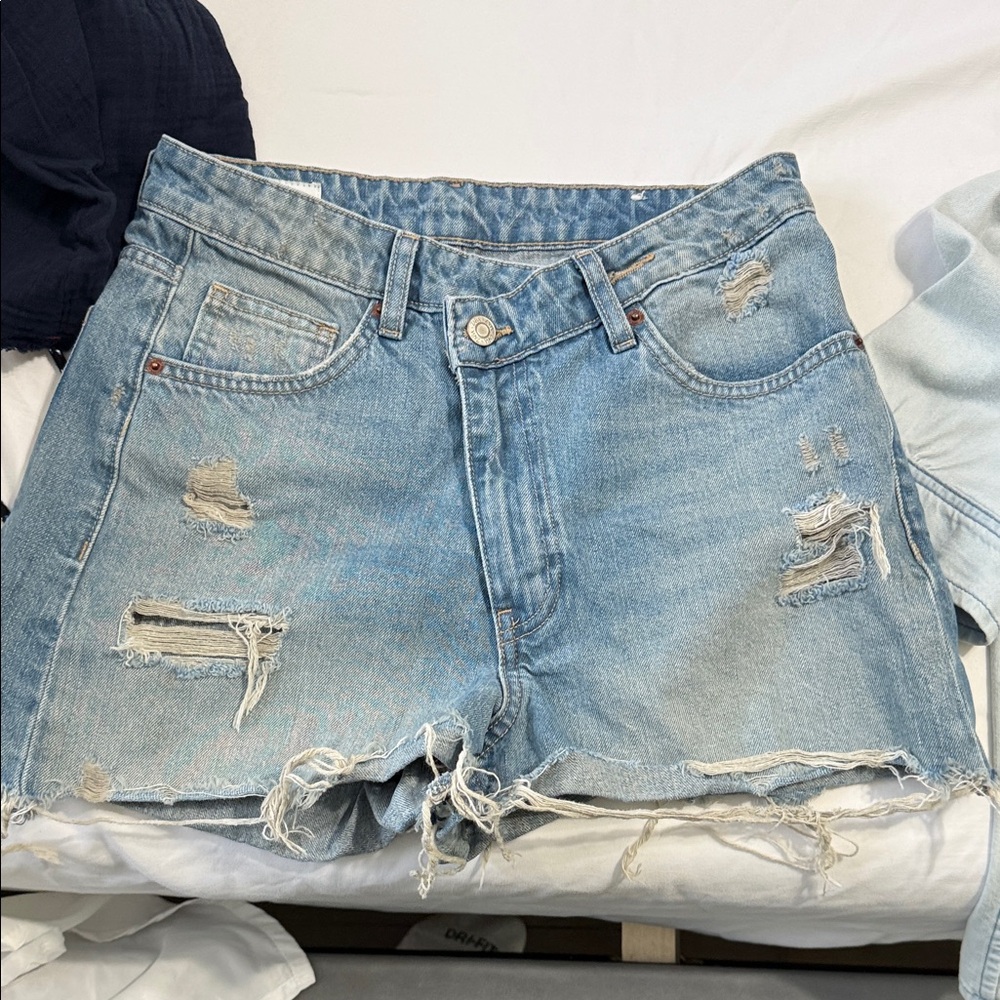 Zara Light Blue Distressed Jean Shorts